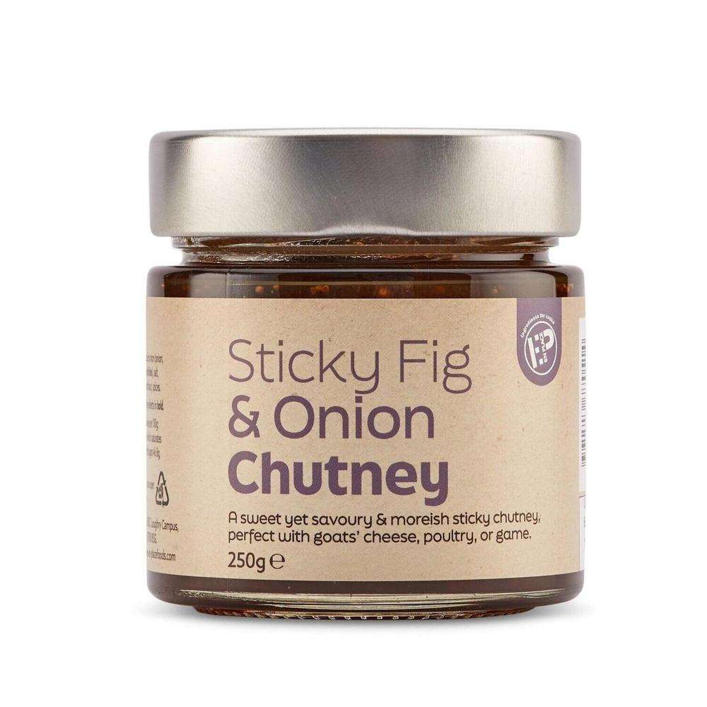 Jar of En Place Sticky Fig and Onion Chutney with organic black figs and caramelised onions, 250g