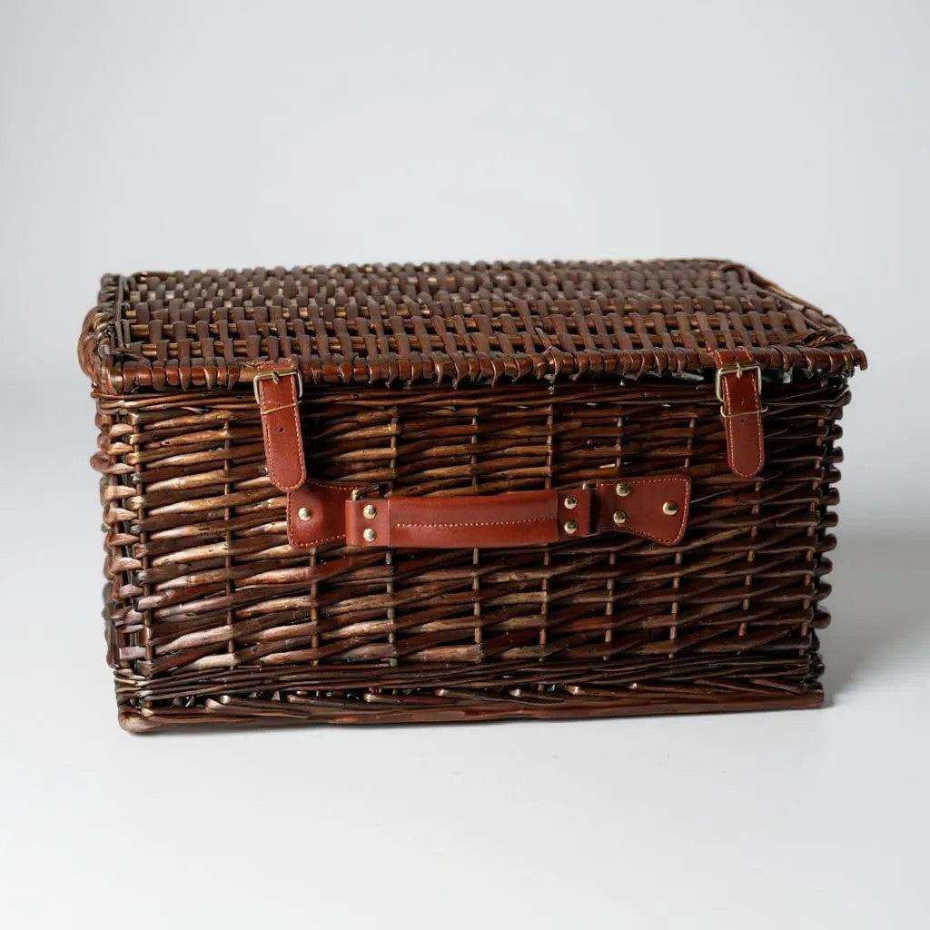 Large luxury wicker hamper with leather handles and hinged lid for 15 to 35 items