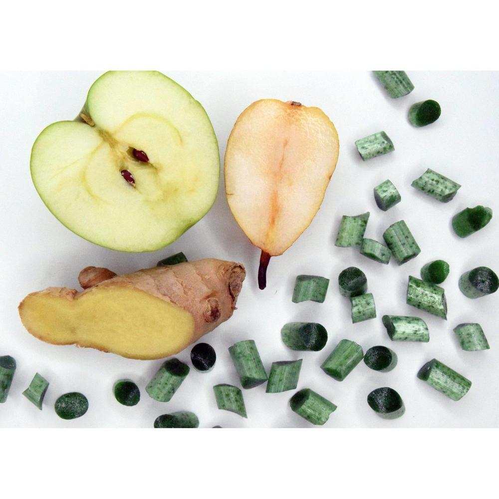 Sea Sugar Apple Pear and Ginger Sweets with fresh fruit and ginger pieces